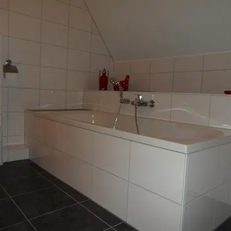 Haus Am Anger بيت للعطل *